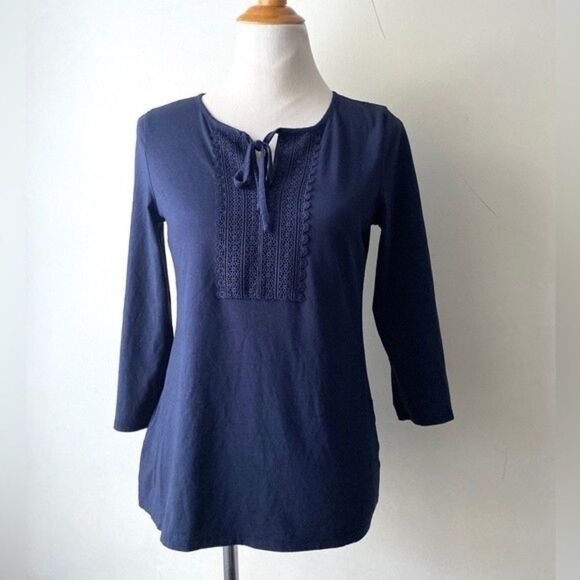 Talbots Embroidered 3/4 Sleeve Top Keyhole Tie Navy Cotton Blend size S - Picture 7 of 11
